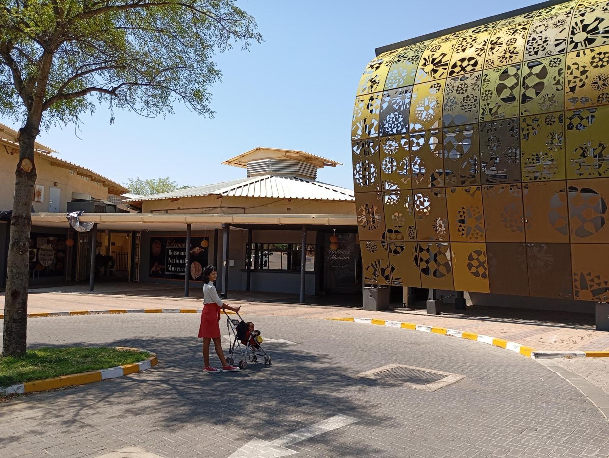 Brackendene Lodge Габороне Экстерьер фото